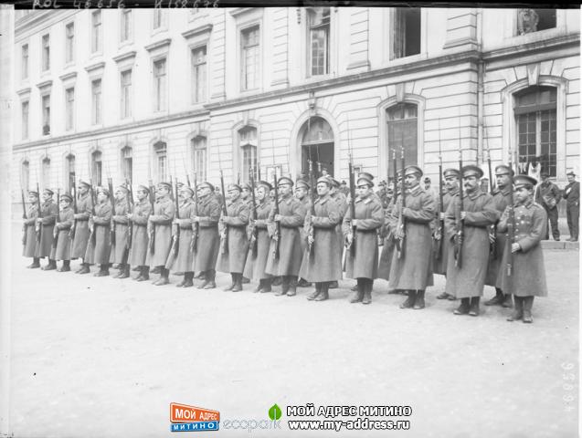 Русский Экспедиционный Корпус во Франции - 1916 год - на плацу