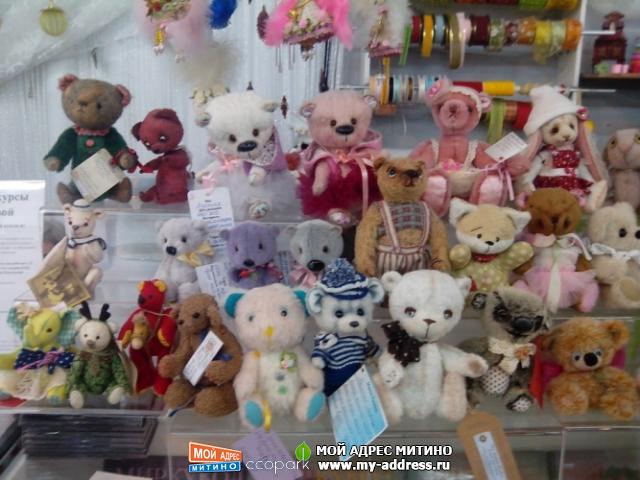 Авторские игрушки в галерее "Пространство кукол" в Ветошном