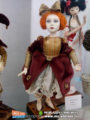 Галерея "Пространство кукол" в Ветошном, фото