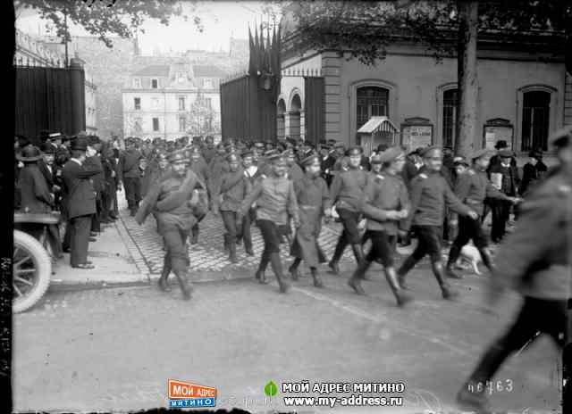 Русский Экспедиционный Корпус во Франции - 1916 год - в городе